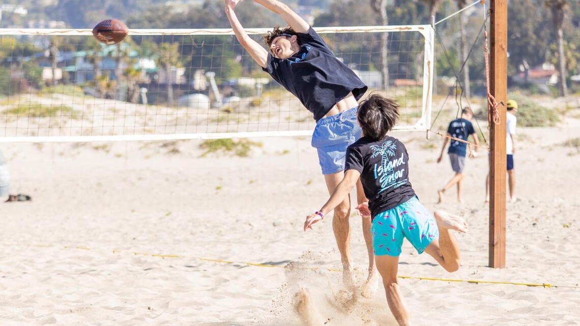 Internátní škola v Americe - Villanova Prep - sport beach volleybal part