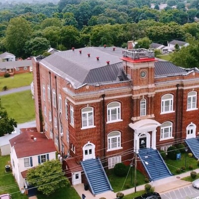 University of Lynchburg – vysoká škola, USA, kampus, hall