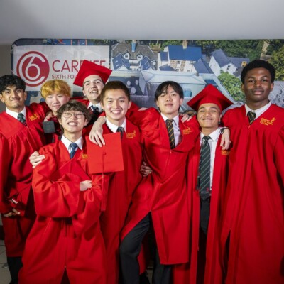 Cardiff Sixth Form College absolventi