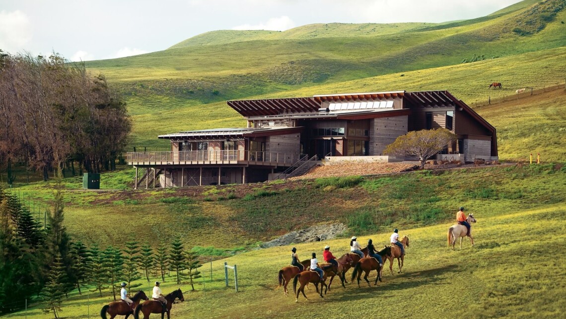 Hawai‘i Praparatory Academy – kampus, koně